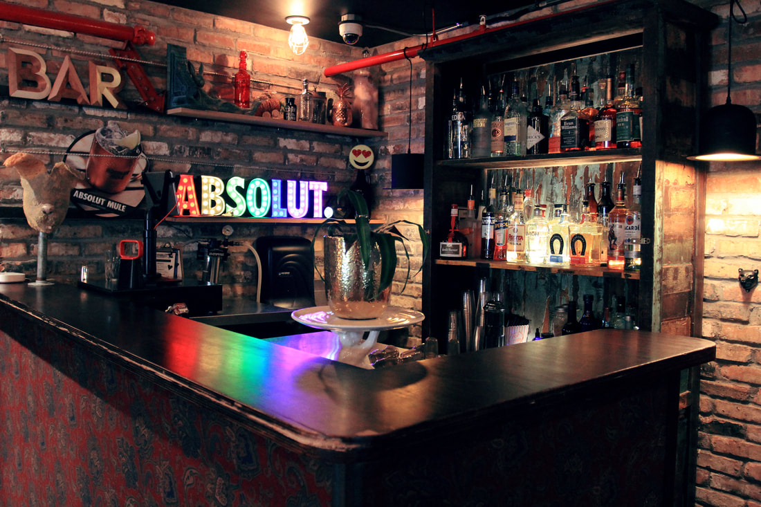 Bar Gaythering — Bars in Miami