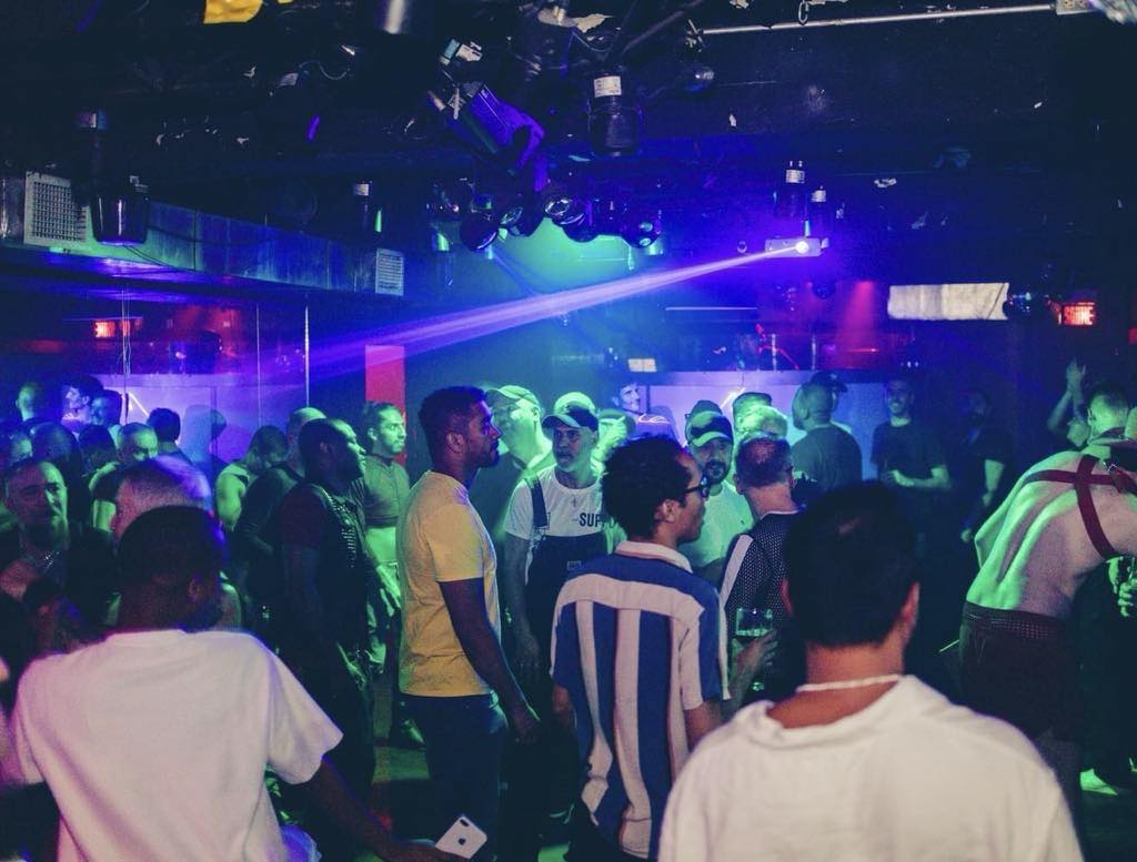 Bar Le Stud — Bars in Montreal