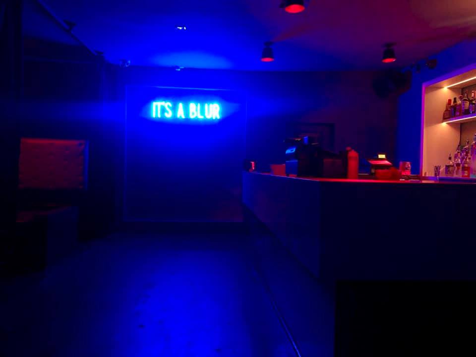 Blur Bar photo 3