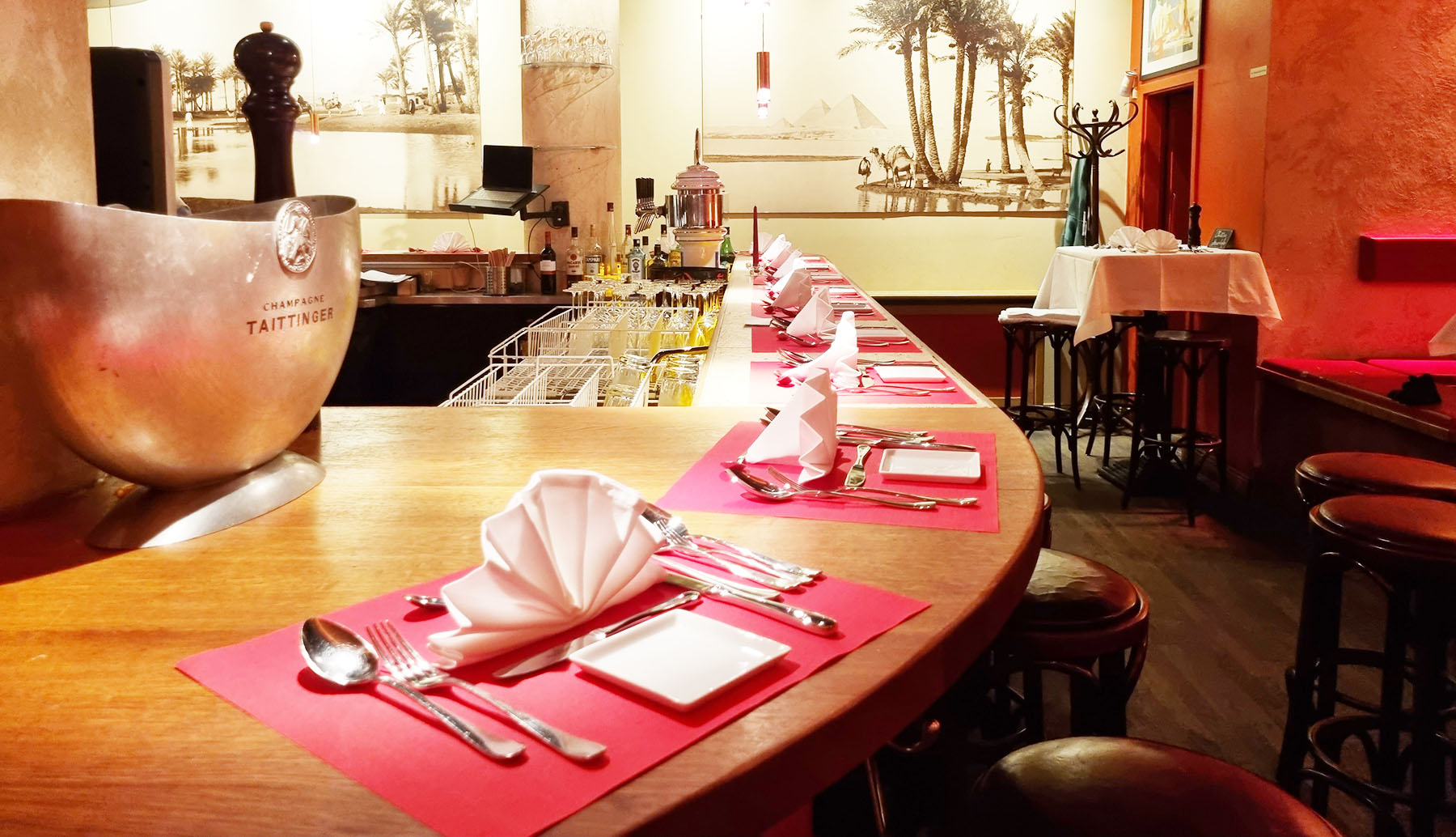 Café Nil — Bars in Munich