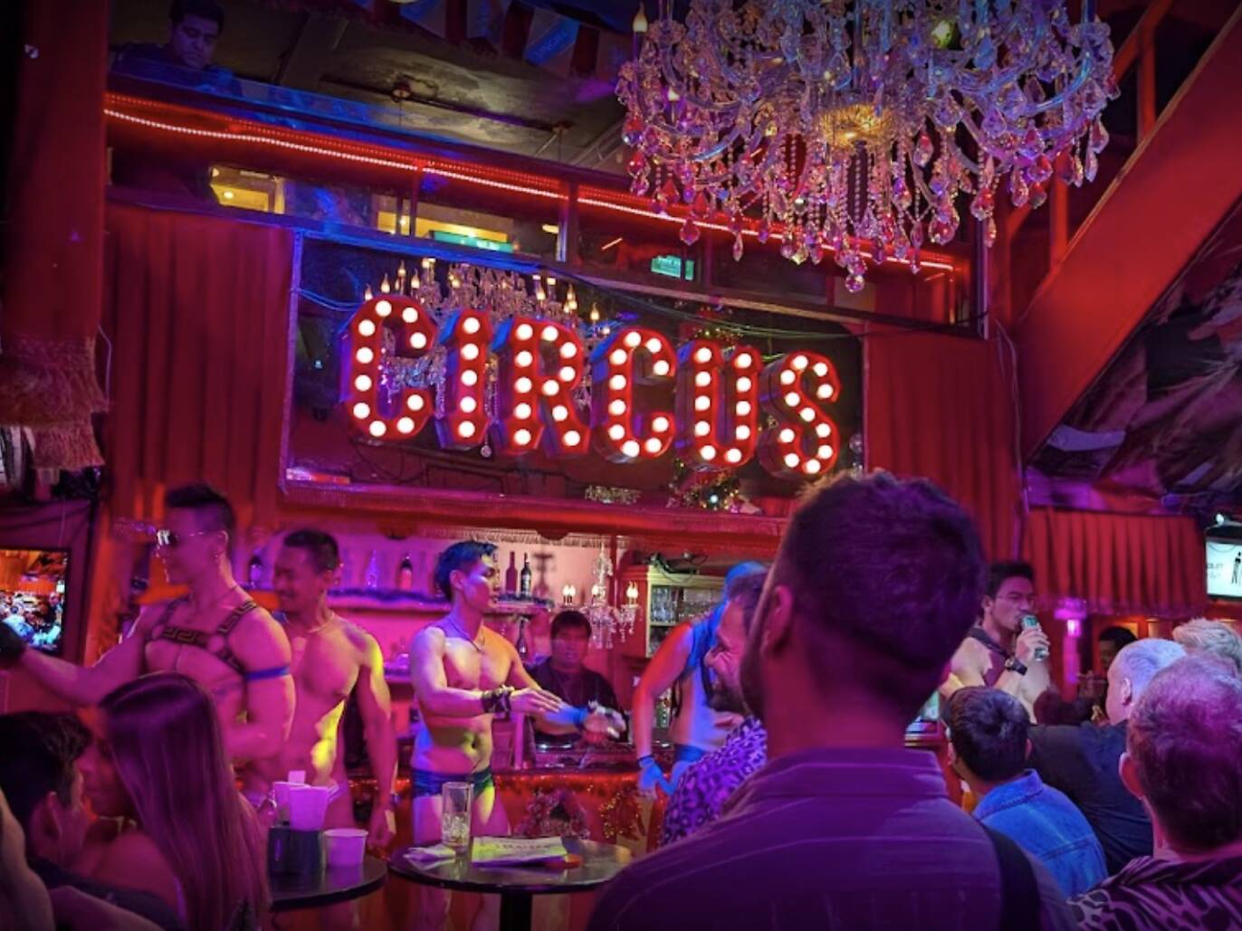 Circus Soi 4 photo 2