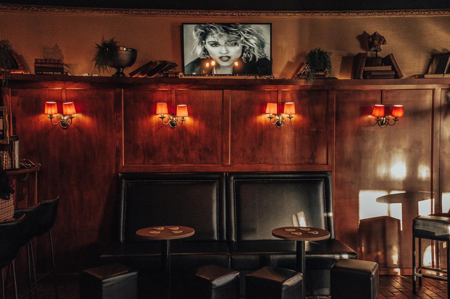 Eagle Bar photo 3