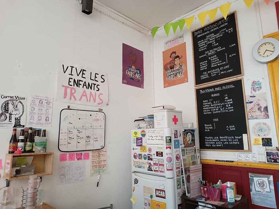J’En Suis, J’Y Reste in Lille