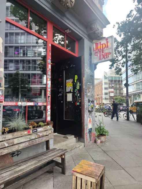 Jupi Bar