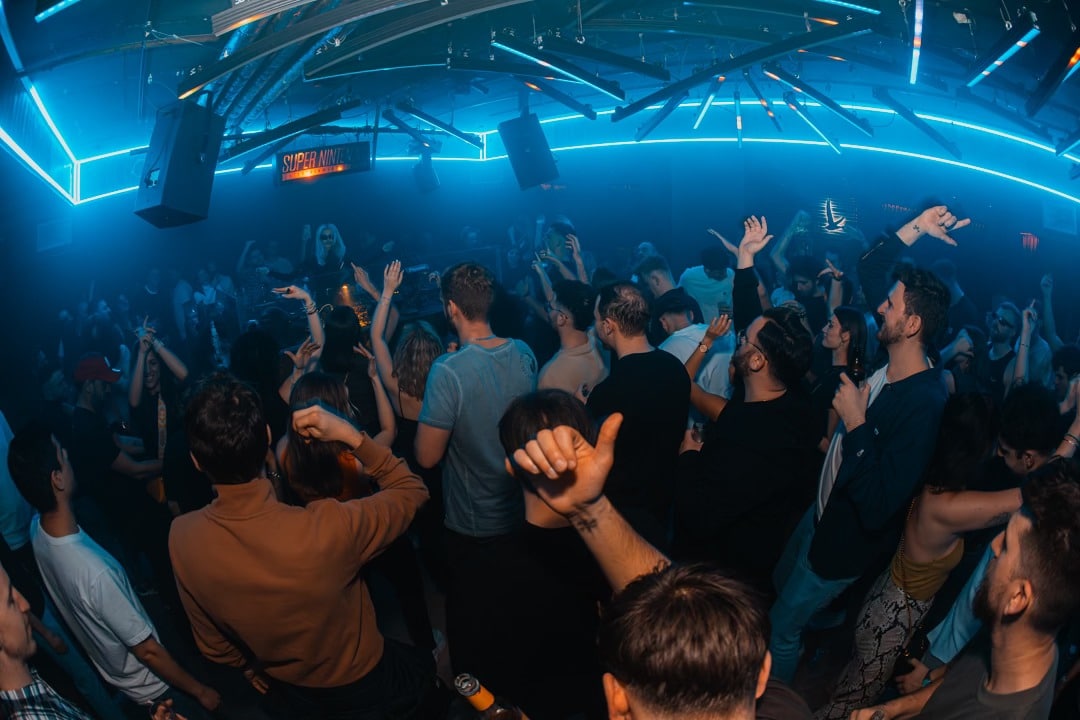 Kowalski — Clubs in Stuttgart