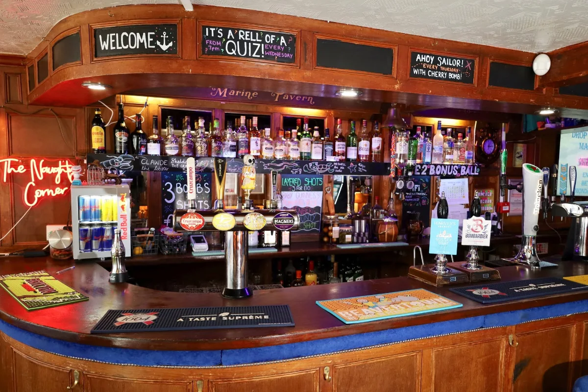 Marine Tavern photo 1