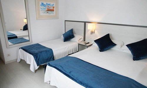 Parrots Sitges Hotel photo 2