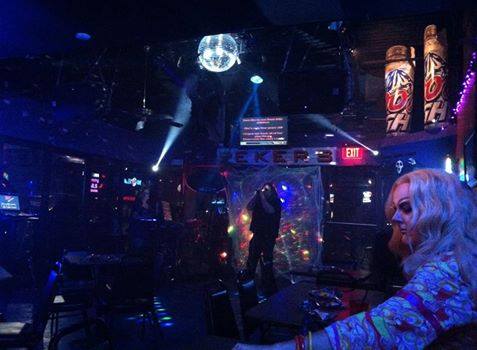 Pekers Bar — Bars in Dallas
