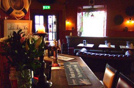 Regent Bar photo 4