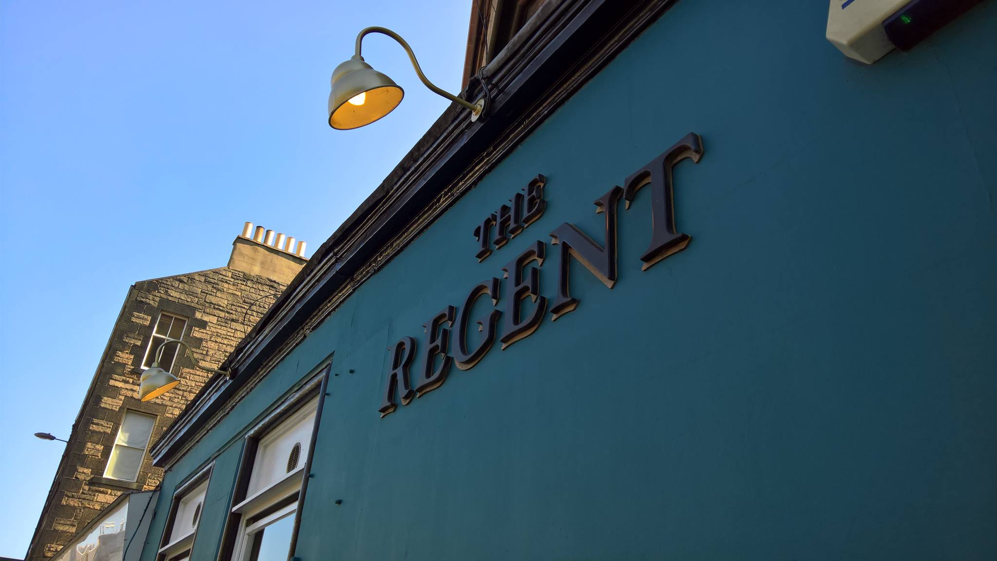Regent Bar photo 3