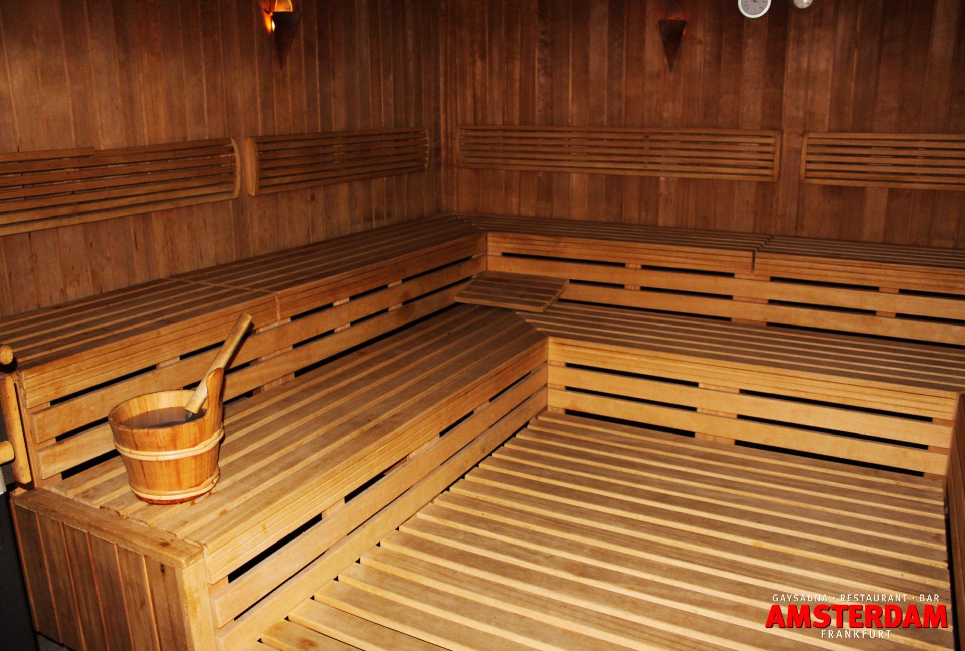 Sauna Amsterdam Frankfurt photo 2